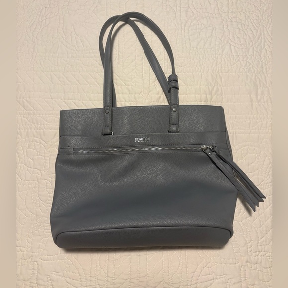 Kenneth Cole Reaction Pebbled Leather Gray Shoulder Bag - Picture 3 of 16